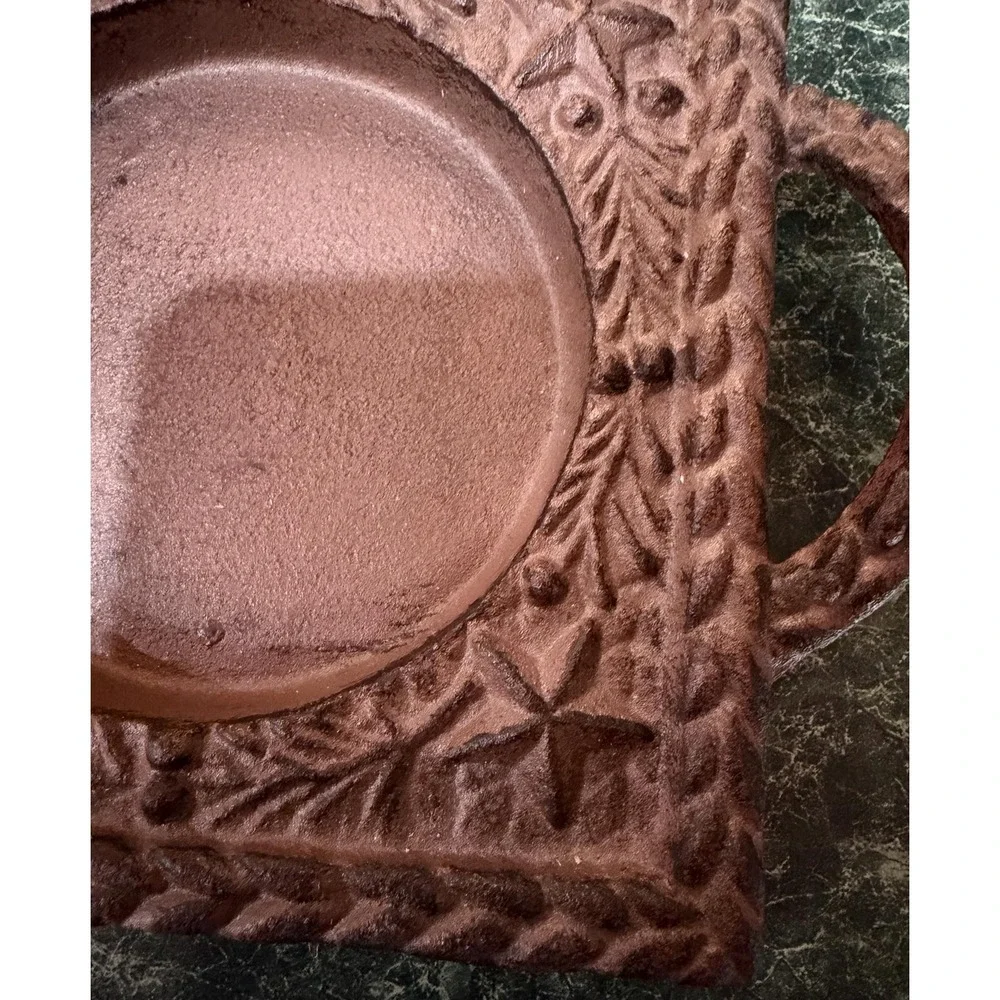 Rustic Cast Iron Candle‎ Holder – Star and Pine, Farmhouse Decor